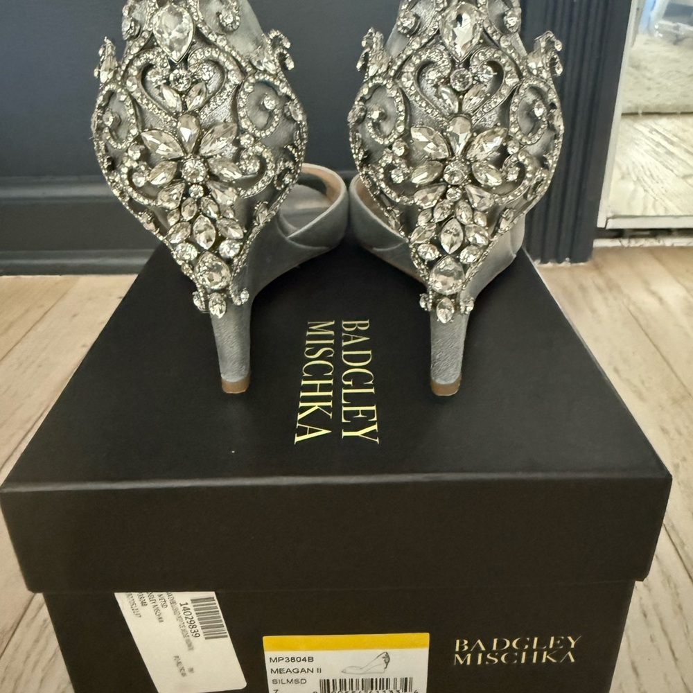 Badgley Mischka Silver Crystal Embellished Heels